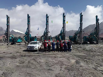 The plateau project operates at an altitude of 4910 meters